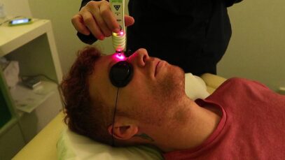 Laserterapia: ¿por qué funciona esta técnica para dejar de fumar?