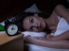 ¿Qué es la melatonina? Los usos y riesgos de los suplementos de la ‘hormona del suño’ según quienes han retirado Sanidad